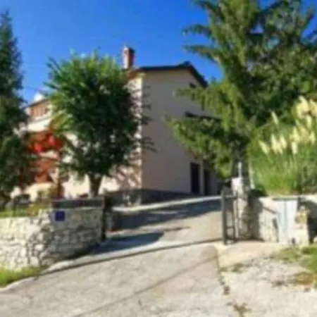 Marty's Corner 4* Livade